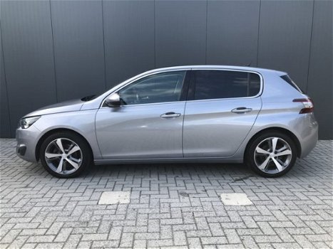 Peugeot 308 - 1.2 5-drs Allure Premium *Automaat * Panoramadak * Trekhaak * Vingerhoets; Vierde gene - 1