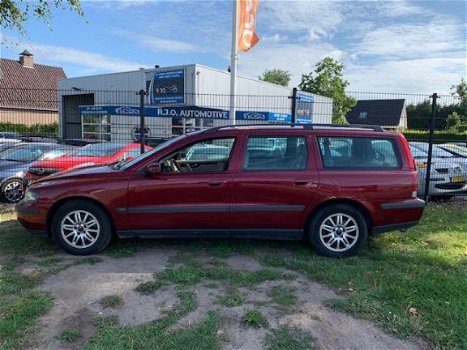 Volvo V70 - 2.4 D5 Edition II 7 pers./lmv/navi/leder - 1