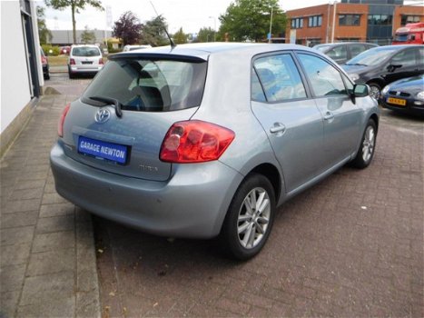 Toyota Auris - 1.4-16V Sol Airco Lmv Pdc - 1