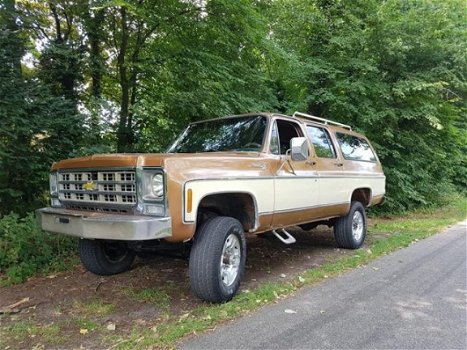 Chevrolet Suburban - C20 silverado - 1