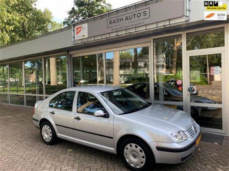 Volkswagen Bora - 1.6-16V AIRCO|CRUISE|1e EIGENAAR|YOUNGTIMER - 1