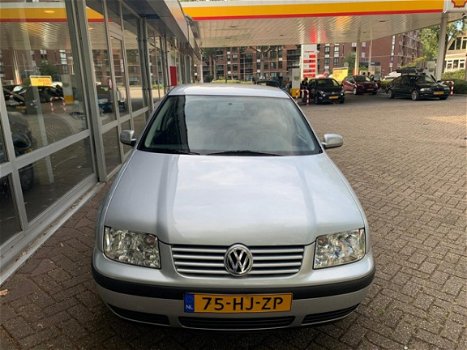 Volkswagen Bora - 1.6-16V AIRCO|CRUISE|1e EIGENAAR|YOUNGTIMER - 1