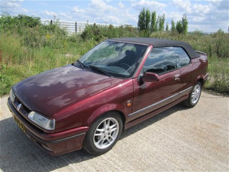 Renault 19 - 1.8 Fairway / Cruise control/APK/NAP - 1