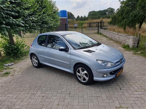 Peugeot 206 - 1.4-16V XS JBL - 1