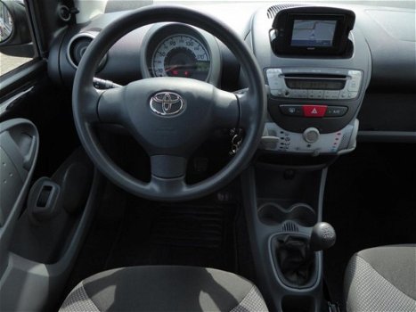 Toyota Aygo - 1.0-12V Comfort Navigator met Nav + Airco - 1