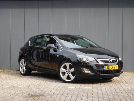 Opel Astra - 1.4 Turbo Sport Climate&Cruise, 19 inch Sportvelgen - 1