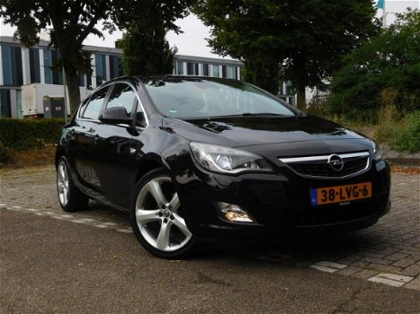 Opel Astra - 1.4 Turbo Sport Climate&Cruise, 19 inch Sportvelgen - 1