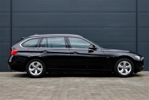 BMW 3-serie Touring - 320d High Executive Edition (LEDER, SPORTSTOELEN, AFNEEMBARE TREKHAAK, CLIMA, - 1