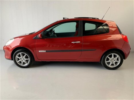 Renault Clio - 1.2-16V Rip Curl Panoramadak Airco Elek.ramen APK - 1