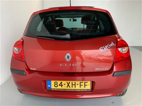 Renault Clio - 1.2-16V Rip Curl Panoramadak Airco Elek.ramen APK - 1