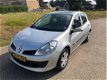 Renault Clio - 1.5dCi Bussiness line + panorama dak - 1 - Thumbnail