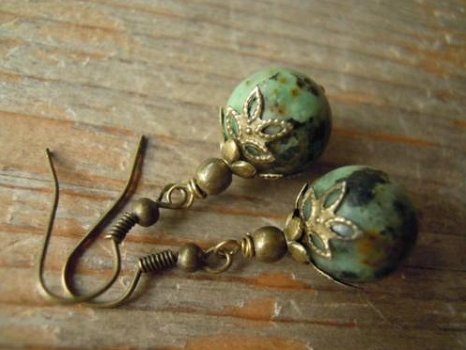 1001 oorbellen antiek brons met groen uniek design - 1