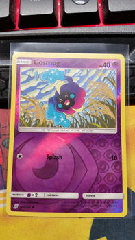 Cosmog 100/236 (reverse) SM Unified Minds - 1