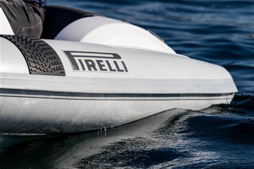 PIRELLI Speedboats J29 - 7