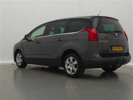 Peugeot 5008 - 1.6 VTi Blue Lease 5p. PANORAMADAK / NAVI / AIRCO-ECC / CRUISE CONTR. / PDC / TREKHAA - 1