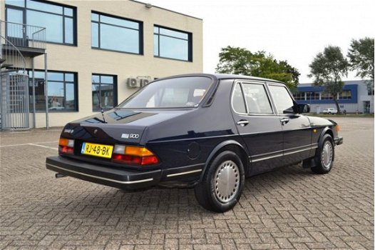 Saab 900 - 2.0 C 4-DEURS SEDAN / ORG. NL AUTO - 1