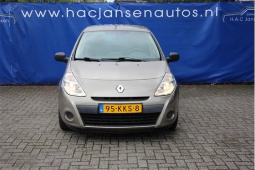 Renault Clio - 1.2 Special Line - 1