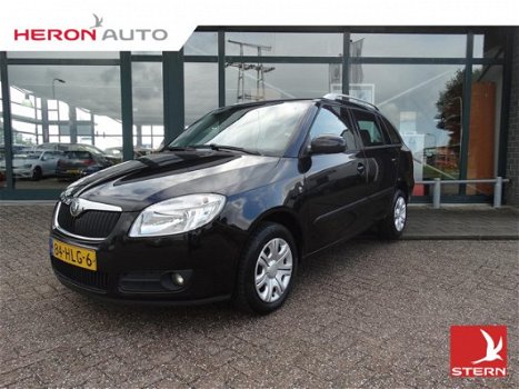 Skoda Fabia Combi - 1.4 16V 63KW Ambiente | Airco | Cruise Control - 1