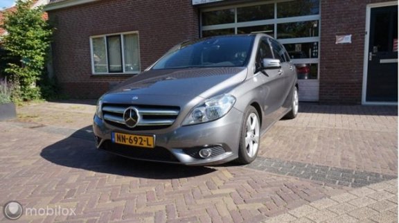 Mercedes-Benz B-klasse - 200 CDI Ambition - 1