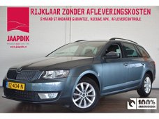 Skoda Octavia Combi - 1.6 TDI Greentech Style AUTOMAAT NAVI / CLIMA / CRUISE / LMV / PDC / DAKRAILS