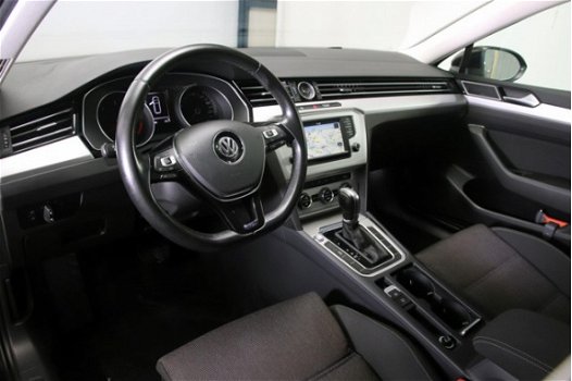 Volkswagen Passat Variant - 1.6 TDI 120pk Comfortline DSG Navigatie ParkPilot 200x Vw-Audi-Seat-Skod - 1