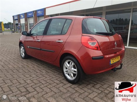 Renault Clio - 1.5 dCi Exception 5 Drs Nieuwe APK Koude Airco - 1