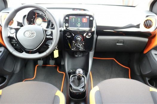 Toyota Aygo - 1.0 VVT-i X-Cite, Direct leverbaar Demovoordeel - 1