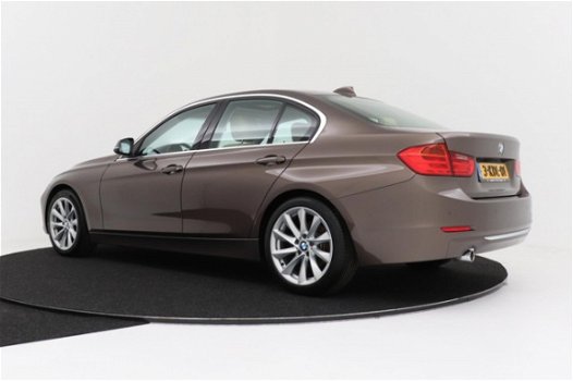 BMW 3-serie - 320i EfficientDynamics Edition Upgrade Edition | Leer | Xenon | Etc Etc - 1