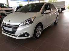 Peugeot 208 - 1.2 PureTech Signature 82