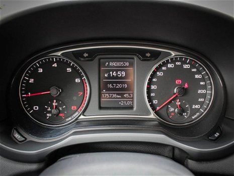Audi A1 Sportback - 1.0 TFSI Sport Navigatie / Airco - 1