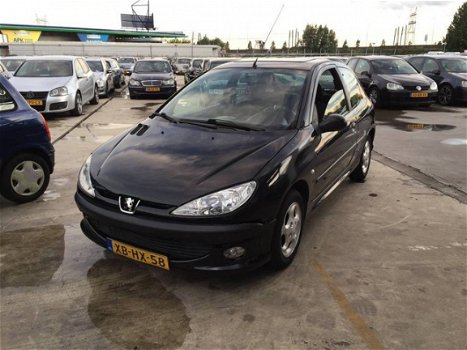 Peugeot 206 - 1.4 XR - 1