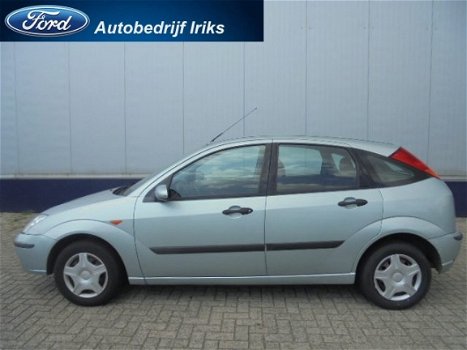 Ford Focus - 1.6 I TREND 5D Trend - 1