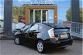 Toyota Prius - 1.8 Comfort navigatie, dealer onderhouden, parkeersensoren - 1 - Thumbnail