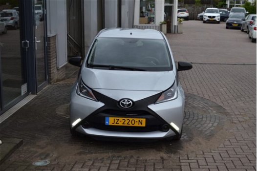 Toyota Aygo - 1.0 VVT-i x-now - 1