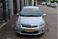 Toyota Auris - 1.8 Full Hybrid Aspiration - 1 - Thumbnail