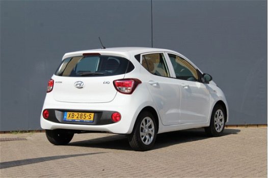 Hyundai i10 - 1.0 Aut. | Unieke km-stand | Airco | USB | El. bed. ramen | Garantie 01-2023 | - 1