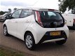 Toyota Aygo - 1.0 VVT-i x-play AIRCO/CAMERA - 1 - Thumbnail