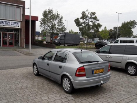 Opel Astra - 1.6-16V Edition - 1