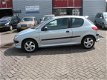 Peugeot 206 - 1.6-16V XS Goed onderhouden - 1 - Thumbnail