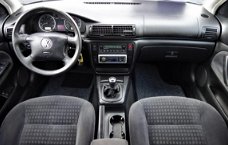 Volkswagen Passat Variant - 2.0 20V Comfortline | YOUNGTIMER |
