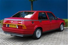 Alfa Romeo 75 - 1.8 Turbo