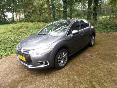 Citroën DS4 - VTI 120 CHIC - 1