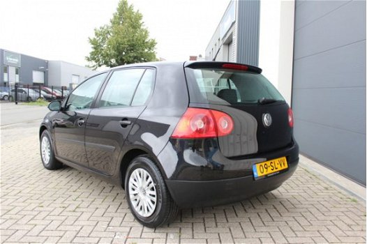 Volkswagen Golf - 1.4 FSI Trendline /Clima Airco/Mooie Nette Auto - 1