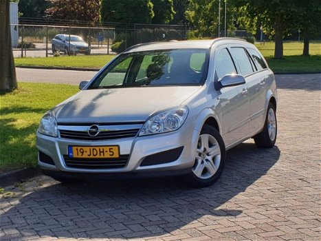 Opel Astra Wagon - 1.6 Essentia NAVI/AIRCO/ELEK.R/CRUISE CONTROL - 1