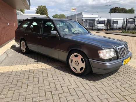 Mercedes-Benz E-klasse Combi - 280 Leder / Airco / Schuifdak - 1