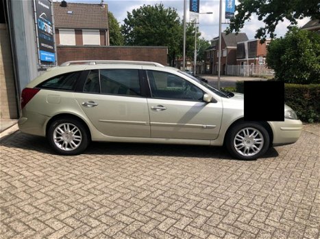 Renault Laguna Grand Tour - 2.0-16V Privilège 3de eigenaar APK tot 04-20 - 1