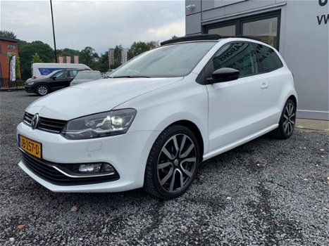 Volkswagen Polo - 1.2TSI 90 PK HIGHLINE PANO/LED/PDC/STOELVERW - 1