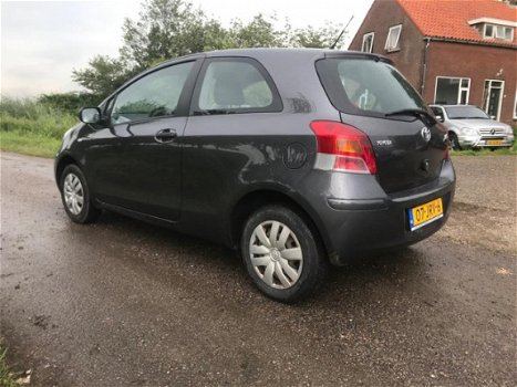 Toyota Yaris - 1.0 VVTi Kijk bij onze andere auto's - 1