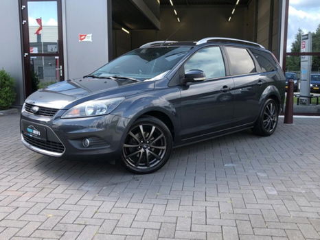 Ford Focus Wagon - 1.6 Titanium /CLIMA/VOORRUITVRM/CRUISECONT/ - 1