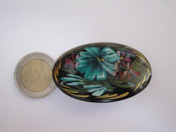 Broche russisch hout gelakt met blauw turquoise bloem 5.1x3.4 cm - Afbeelding 2